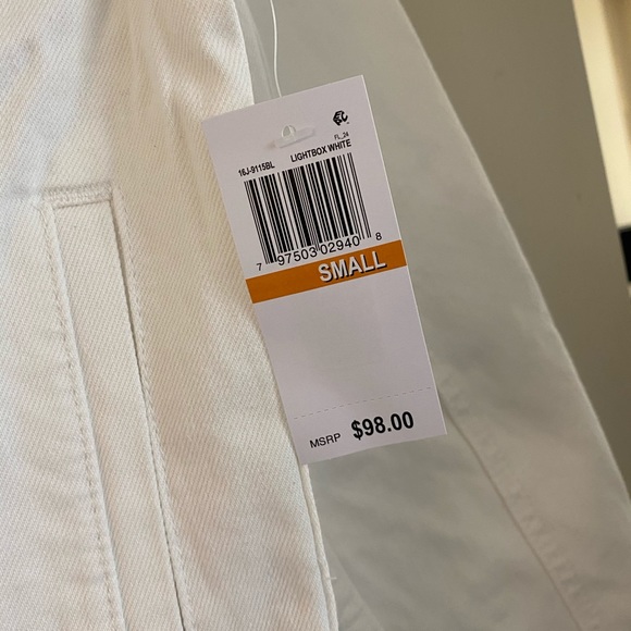 Blank NYC Frayed Hem Denim Jacket - Picture 5 of 6